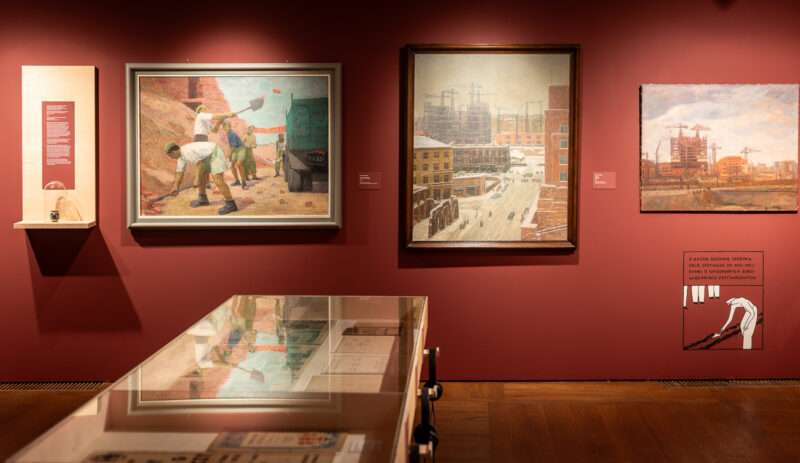 Lato inne niż wszystkie