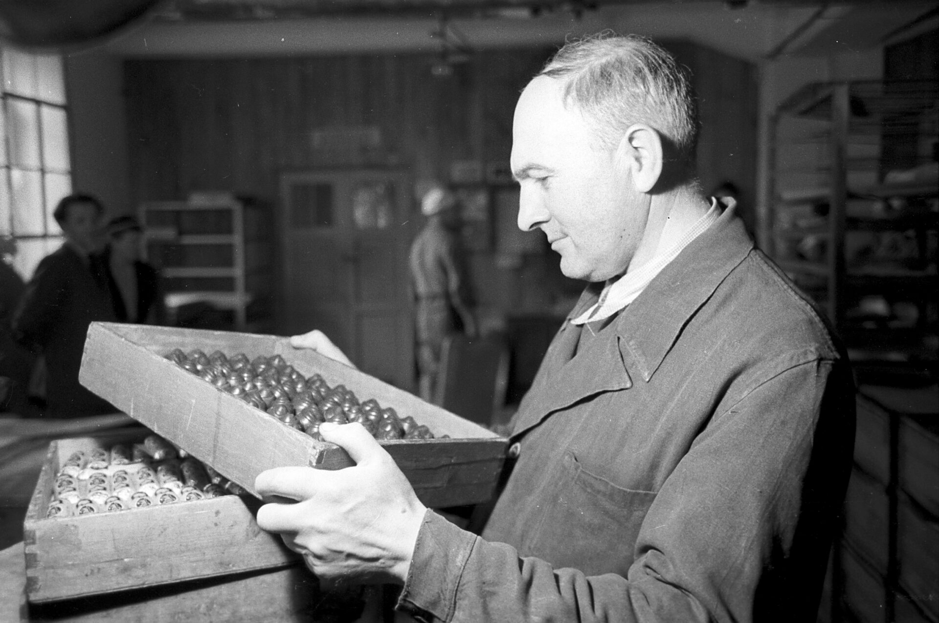 Zakłady Wedel w Warszawie 1945 – 1949 Słodka historia