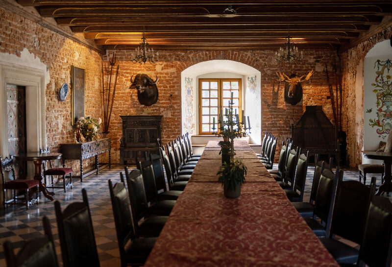 Korzkiew. Sala Renesansowa, powstała po rozbudowie zamku przez Stanisława Ługowskiego