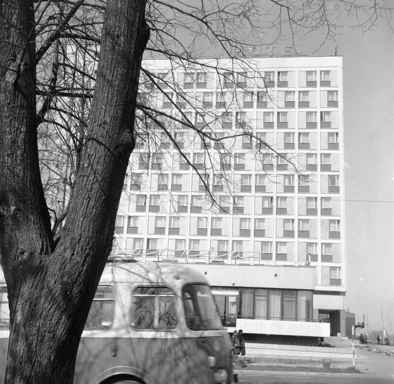 Świątynie handlu epoki niedoborów