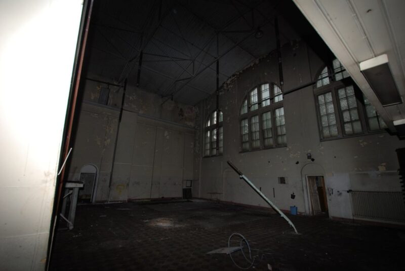 elektrownia_falenica_006 Nieczynna elektrownia Falenica, przed wpisaniem do rejestru zabytków. Warszawa, 2017 r.