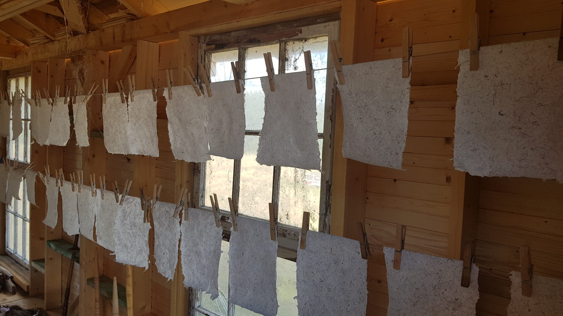 45_22 Warsztaty papiernicze 2 Więzi z dziedzictwem i z ludźmi