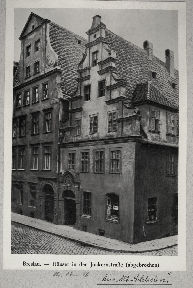 Domy przy Junkernstrasse (ob.ul. Ofiar Oświęcimskich) - widok zewnętrzny Kamienice wiecznie żywe