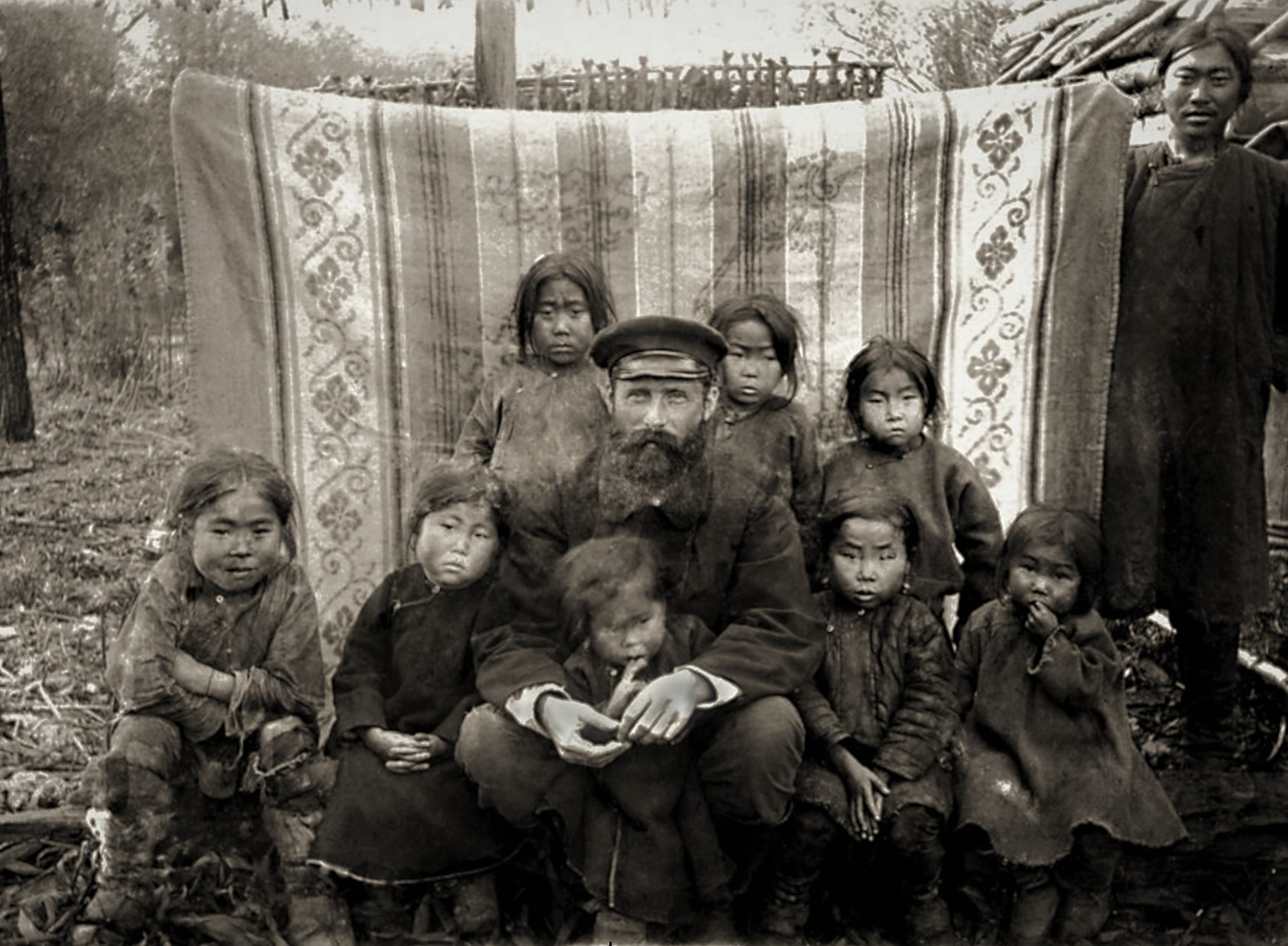 Bronisław Piłsudski wśród rdzennych mieszkańców Sachalina