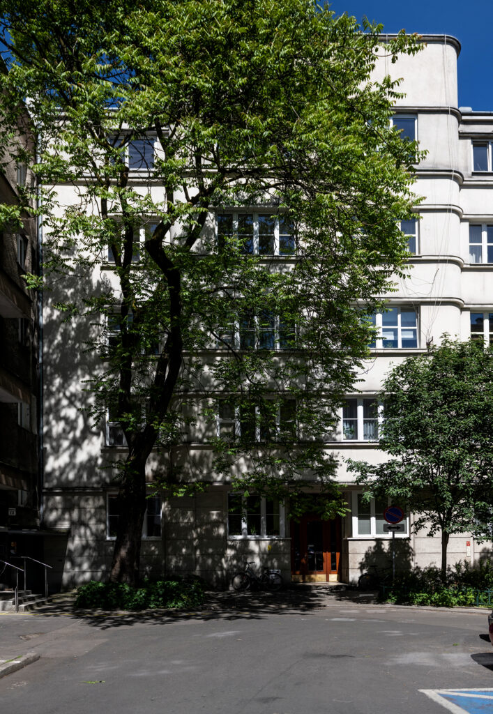 Elewacja kamienicy przy ul. Pawlikowskiego 16 w Krakowie, 2024 r.
Fot. Tomasz Gotfryd