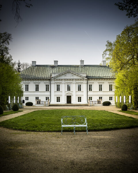 Tylna elewacja pałacu. Mała Wieś, 2024 r.