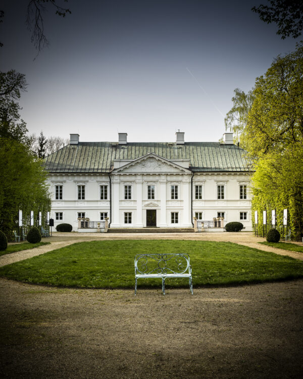 Tylna elewacja pałacu. Mała Wieś, 2024 r.