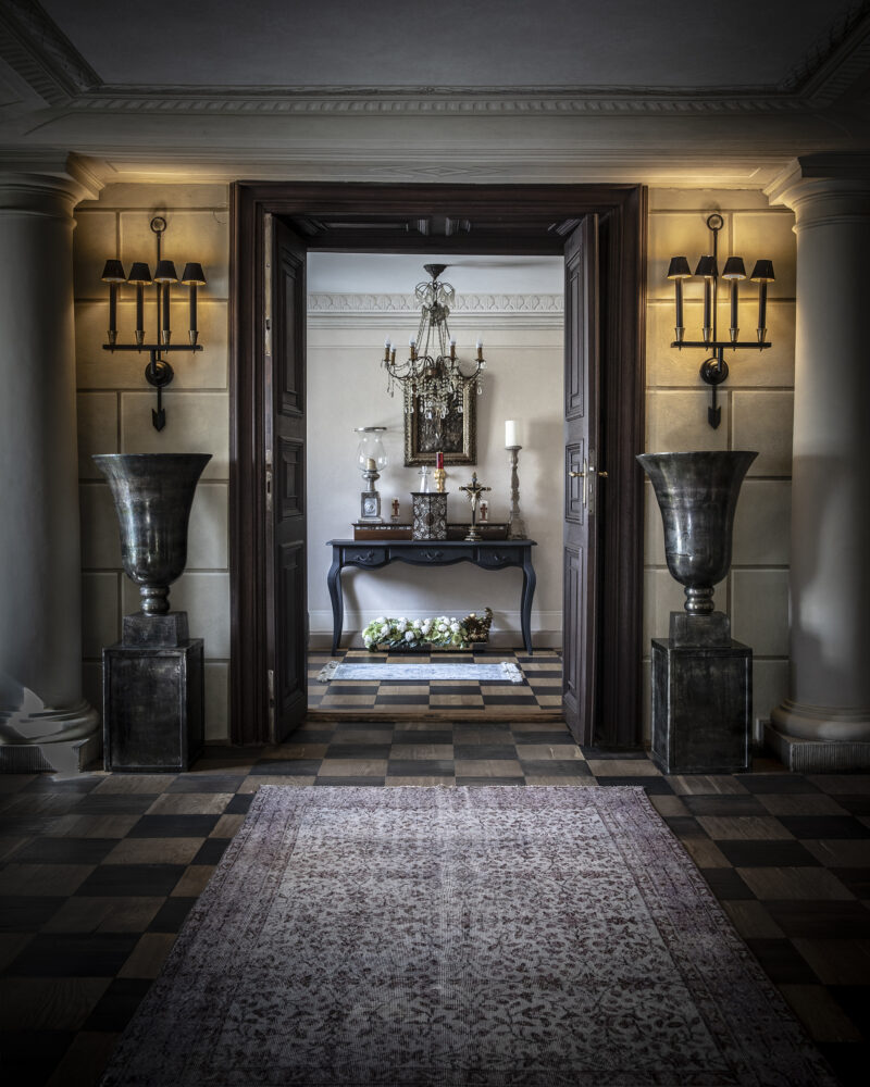 Od króla Stasia do Niny Andrycz. Mała Wieś