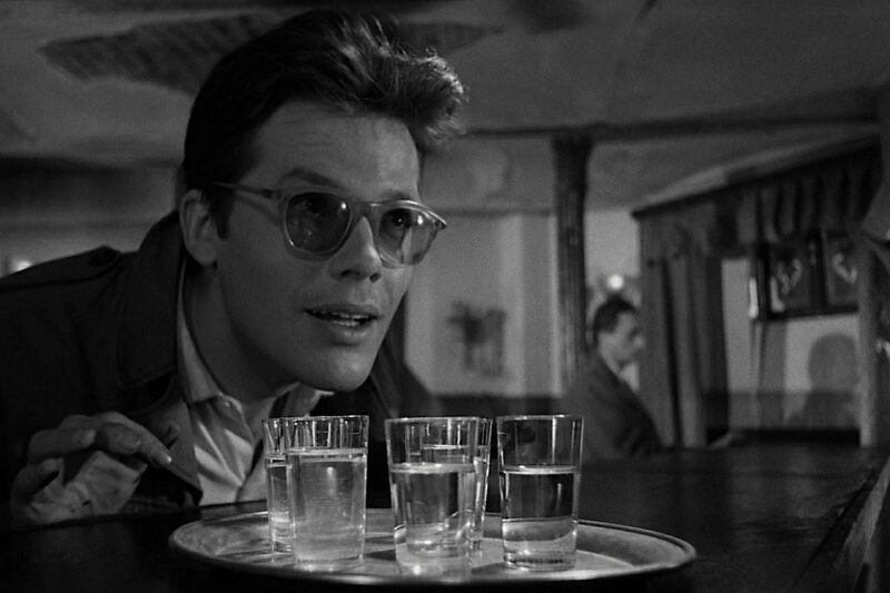 rgrgrtgrt Kadr z filmu „Popiół i diament”