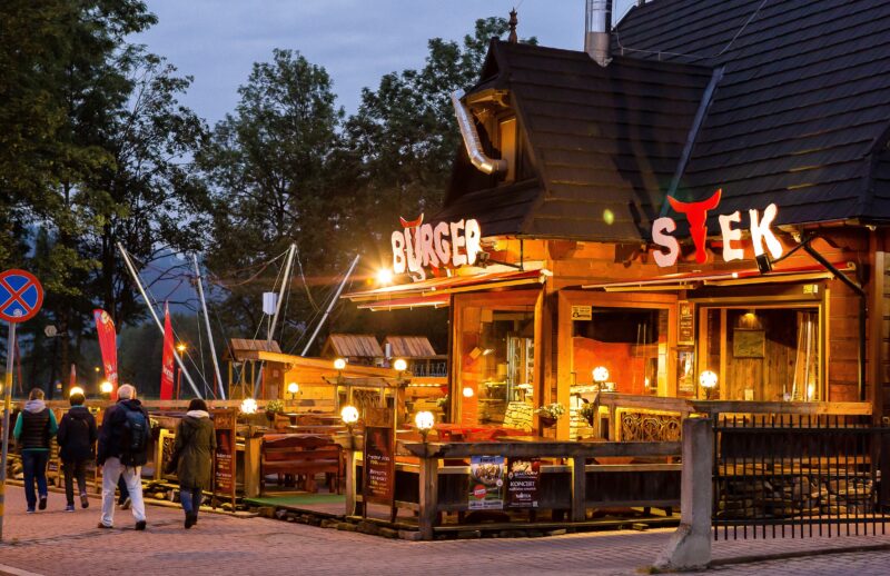 NieWĄSkie spojrzenie. Dotknięci „zakopianiną”