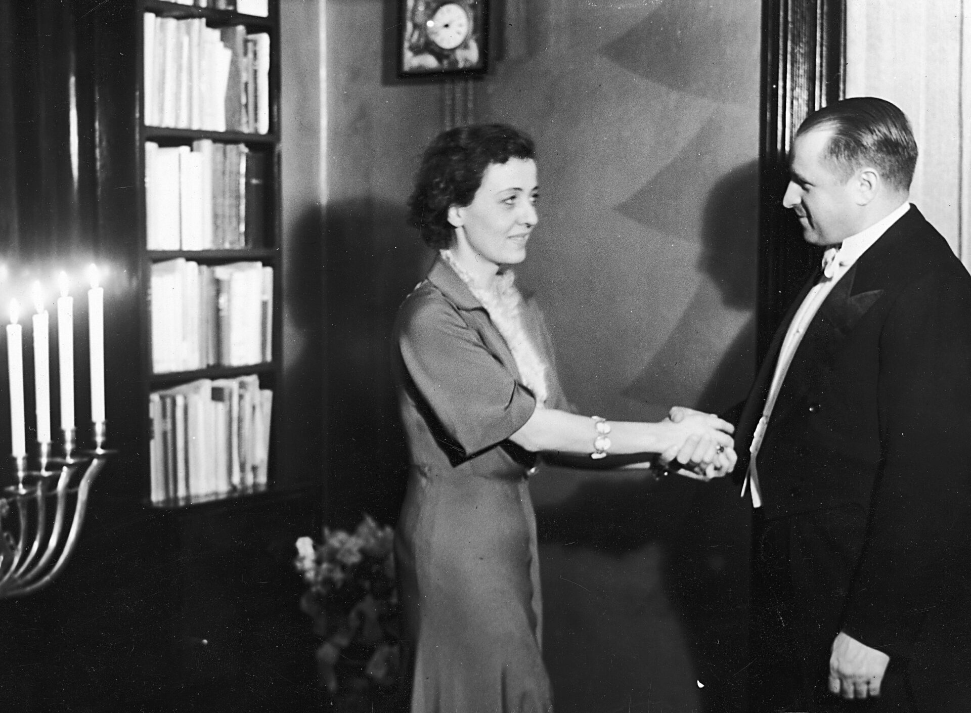 Prezydent schodzi z pomnika