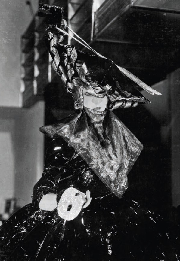 wqsdwqdwefewfer Fryzura spod ręki mistrza Antoniego Cierplikowskiego