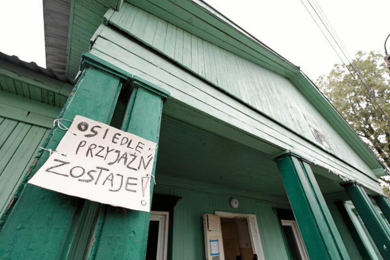 Osiedle, na kt&oacute;rym krzepła przyjaźń