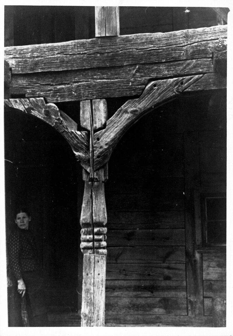 Lamus, podcienia. Kalin&oacute;wka Kościelna, 1956 r.