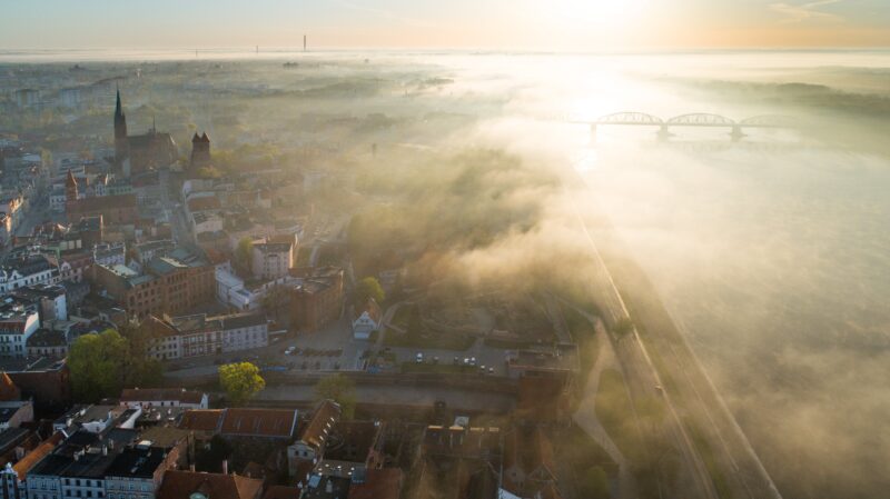 Toruń, Stare Miasto o wschodzie słońca