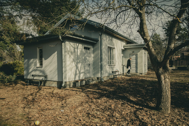 Mirosław Bałka w swojej pracowni. Otwock, 2026 r.