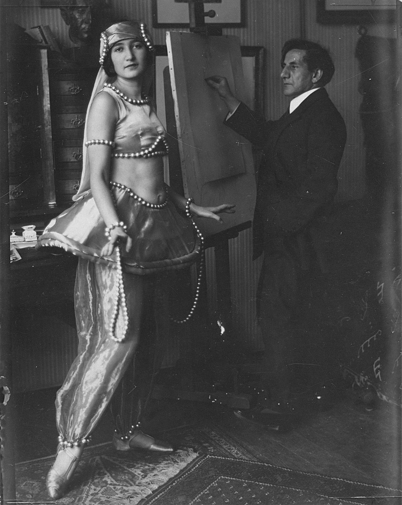 Zza zamkniętych oczu