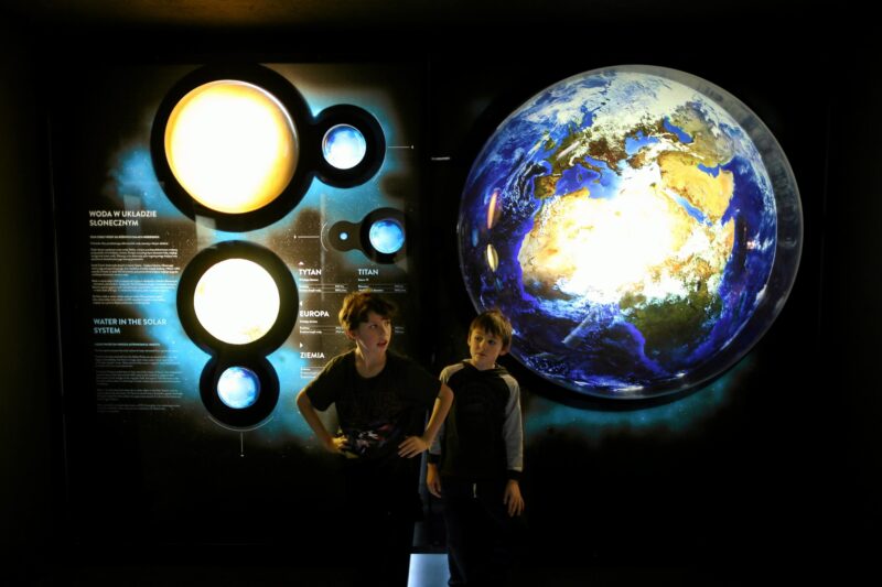 Hydropolis w dniu otwarcia. Wrocław, 5 grudnia 2015 r.