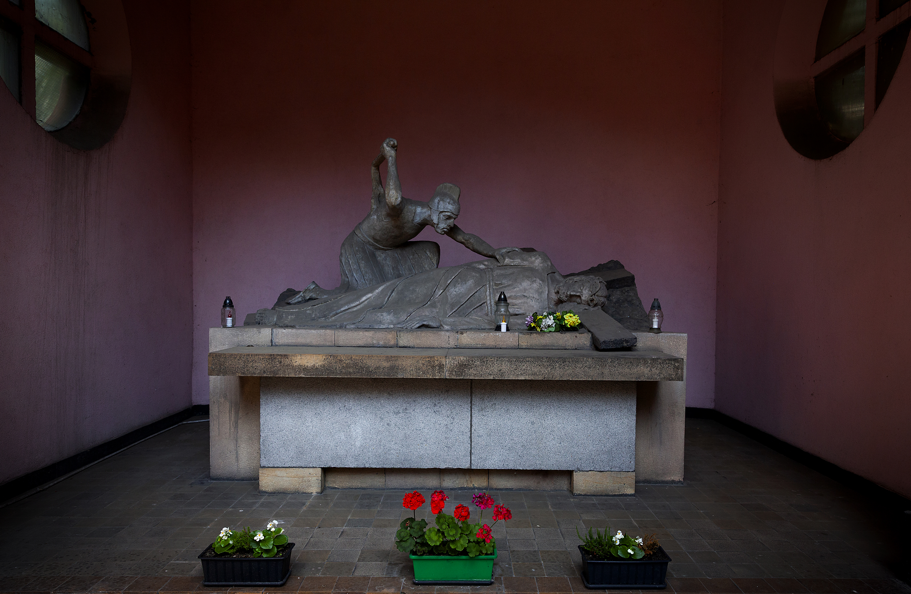 Detale: mała rzecz, a uczy. Kalwaria awangardy