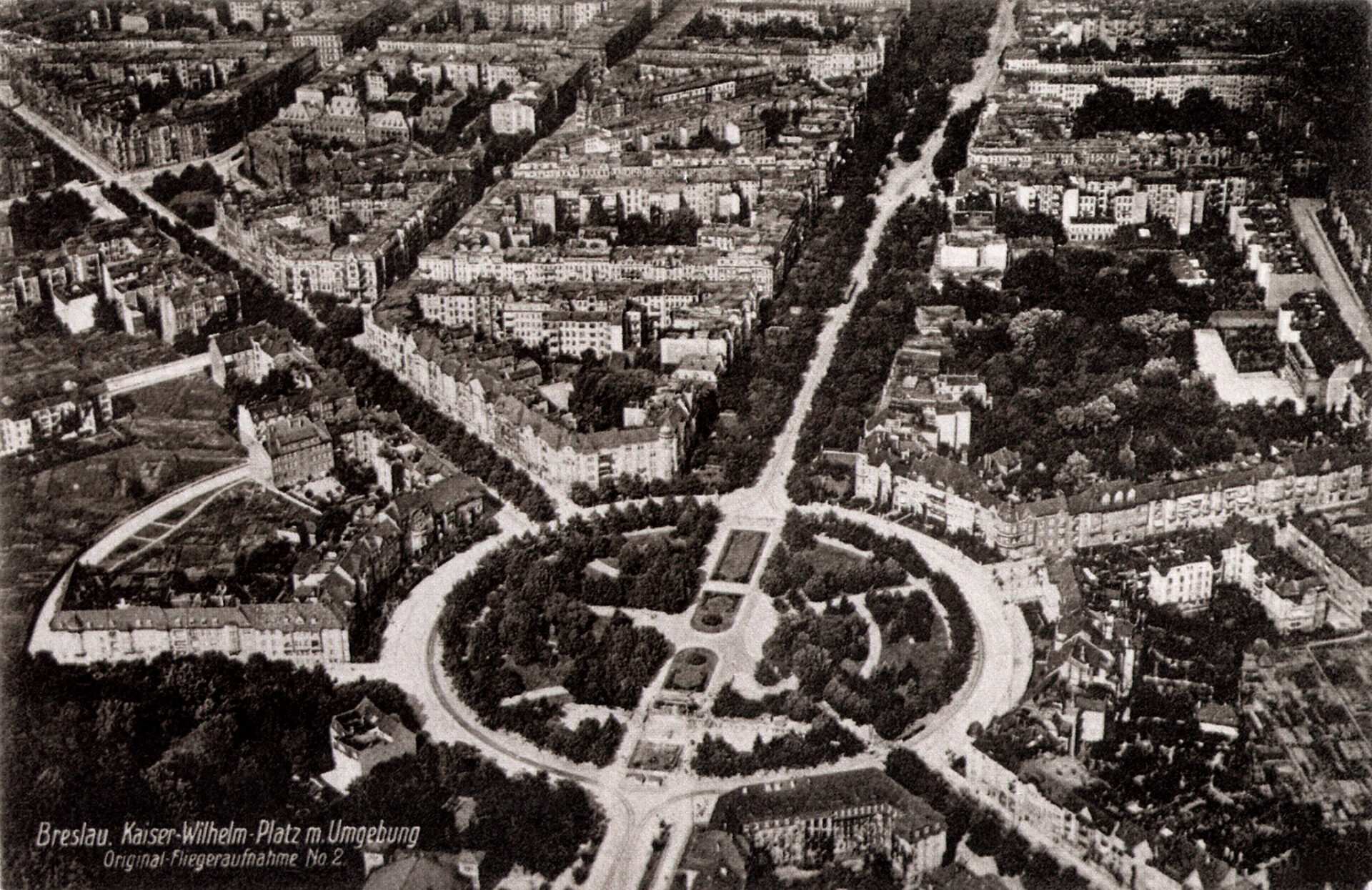 Przedwojenny Breslau. Kaiser Wilhelm Platz, widok od południa