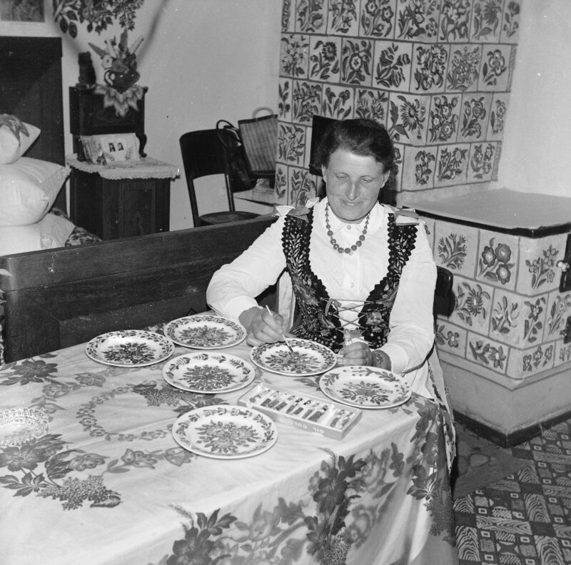 3_40_0_9_243_118630__OBR Zalipie, lata 70. XX w.