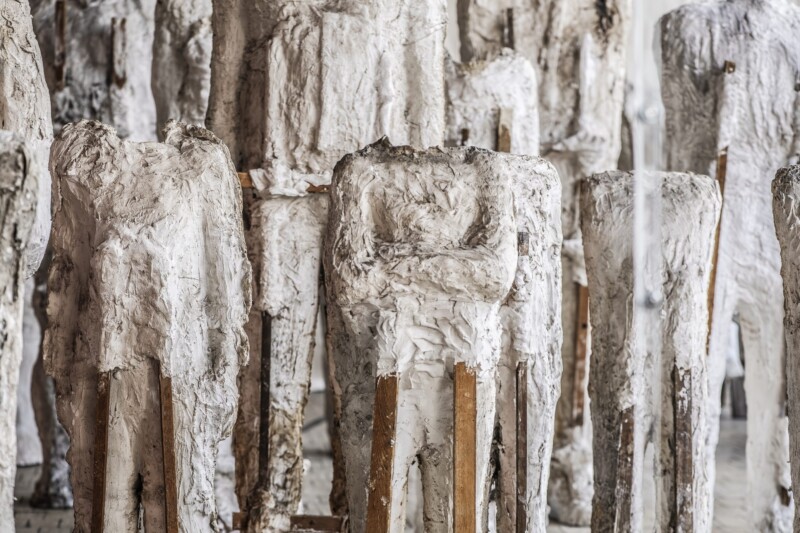 Wystawa &bdquo;Magdalena Abakanowicz / Wanda Czełkowska&rdquo; w Warszawskiej Historycznej Pracowni Artystycznej Wandy Czełkowskiej
