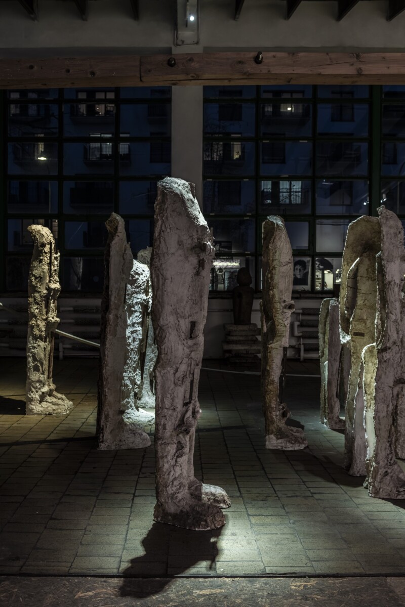 Wystawa &bdquo;Magdalena Abakanowicz / Wanda Czełkowska&rdquo; w Warszawskiej Historycznej Pracowni Artystycznej Wandy Czełkowskiej