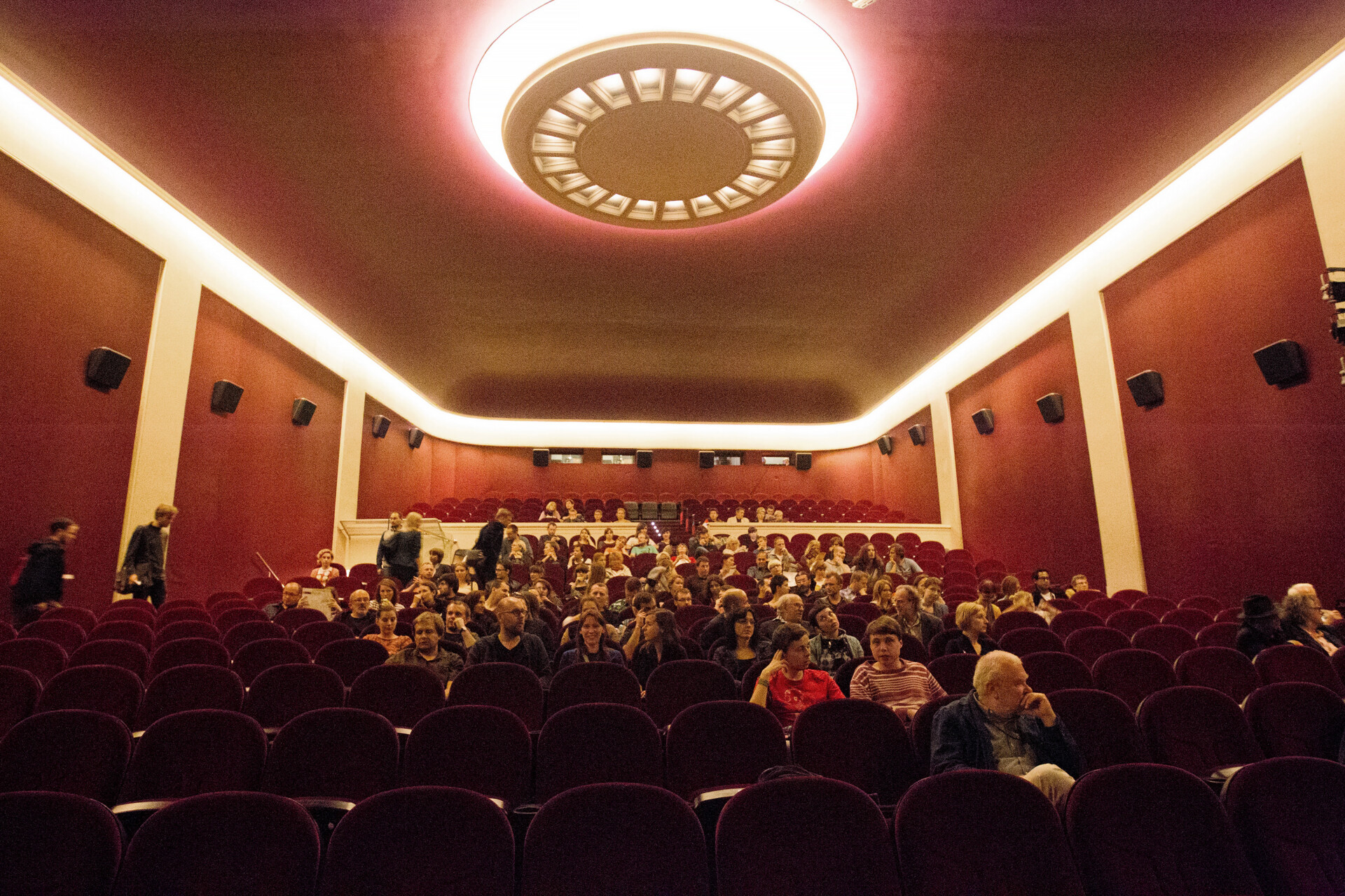 Kino Apollo, premiera filmu &bdquo;Przemiana&rdquo; w reż. braci Quay. Poznań lipiec 2012 r.