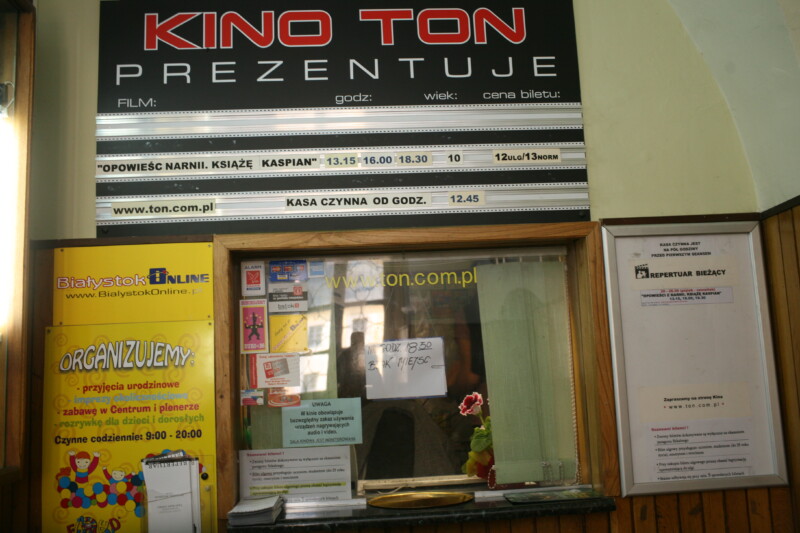 Ostatni seans w Kinie Ton. Białystok, 26 czerwca 2008 r.