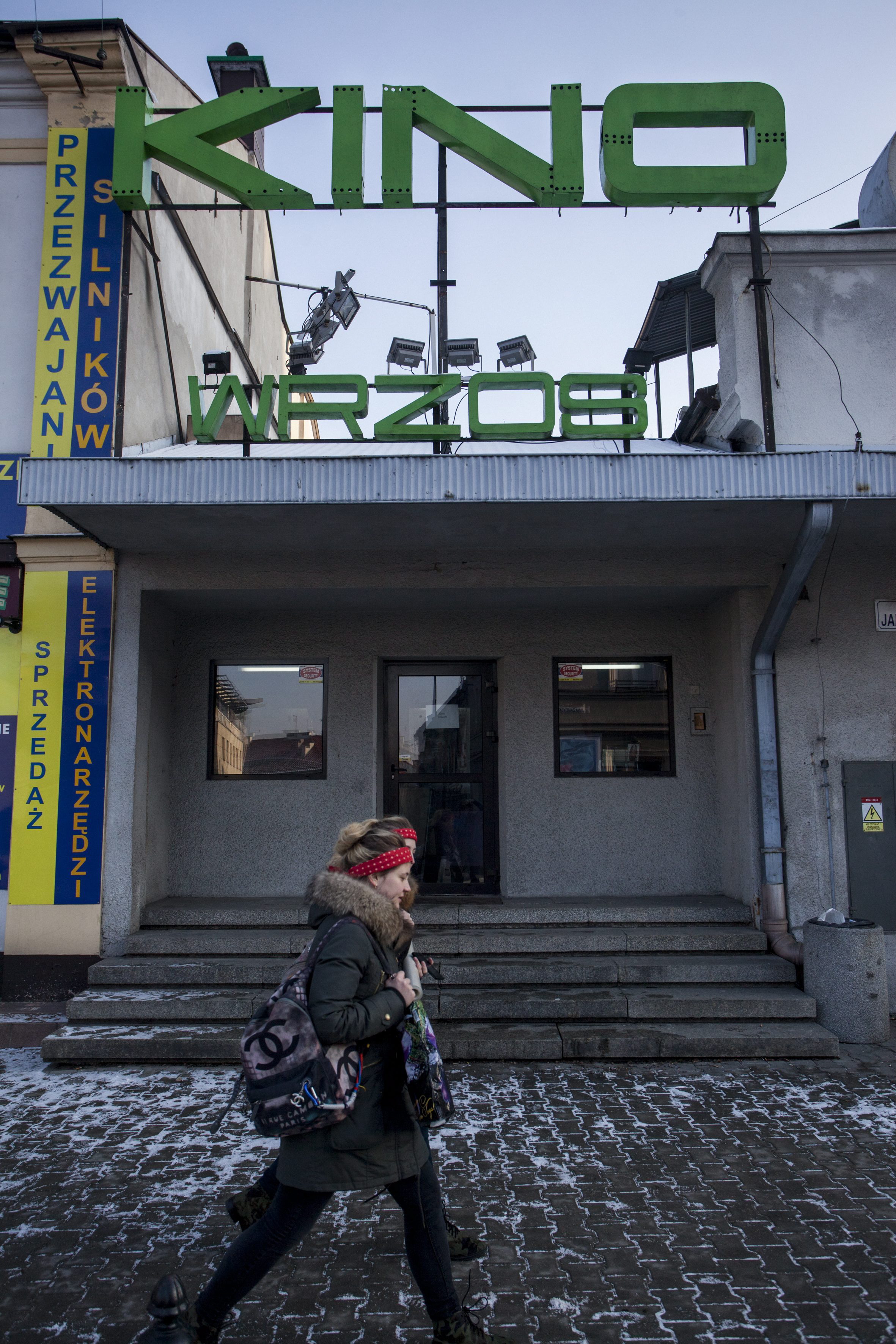 Świątynie ruchomych obraz&oacute;w (część IV)
